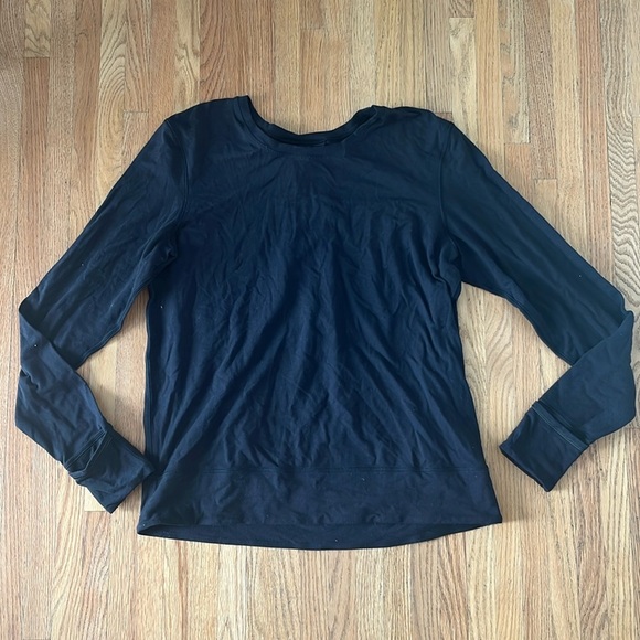 Lululemon Light weight pullover longsleeve - Picture 1 of 5